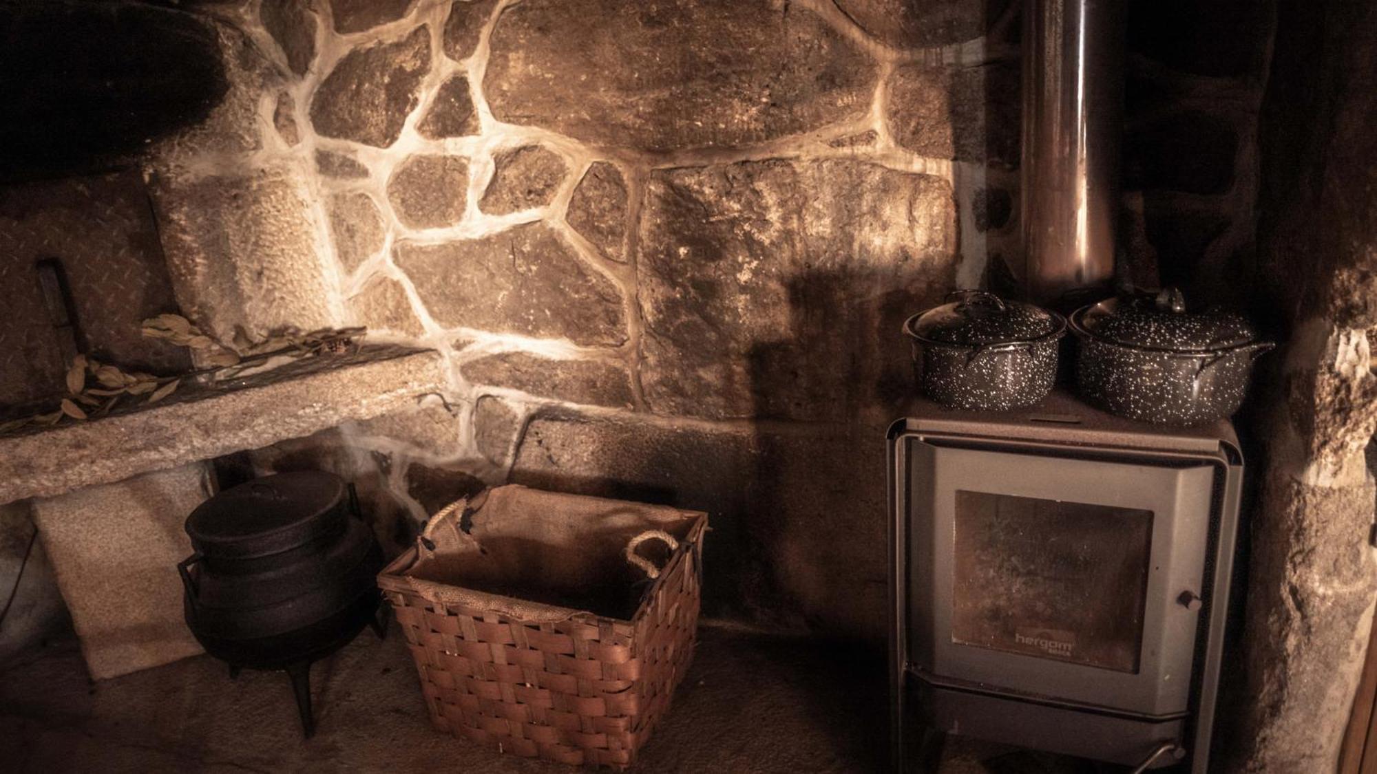 Branda de Santo António Casa Dos Do Carvalho - Miradouro Da Brandaヴィラ エクステリア 写真