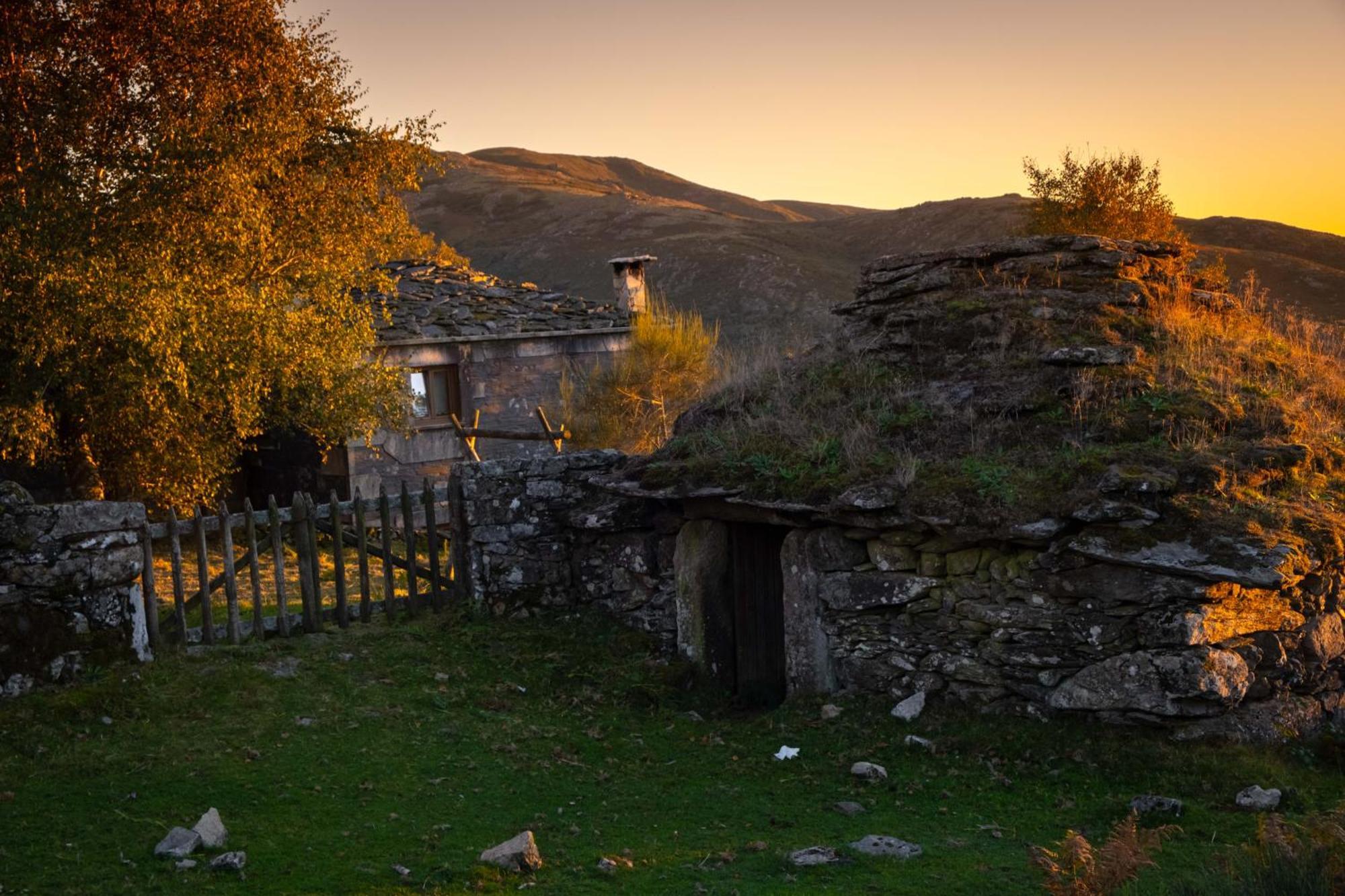 Branda de Santo António Casa Dos Do Carvalho - Miradouro Da Brandaヴィラ エクステリア 写真